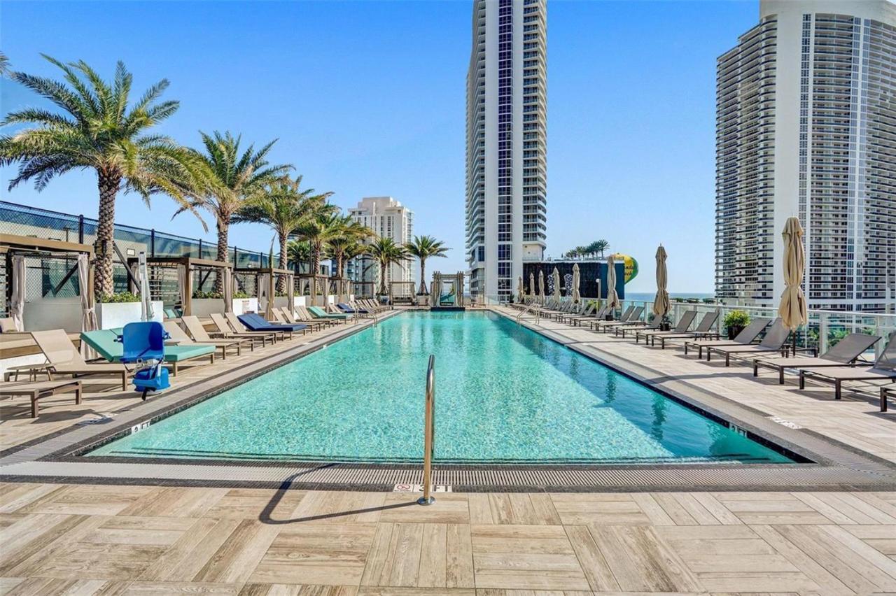 Hyde Beach House Three-Bedroom, Waterfront, Ocean And Intercostal View, Rooftop Pool, 5 Min Walk To Beach Hollywood Dış mekan fotoğraf