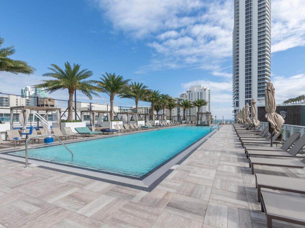 Hyde Beach House Three-Bedroom, Waterfront, Ocean And Intercostal View, Rooftop Pool, 5 Min Walk To Beach Hollywood Dış mekan fotoğraf