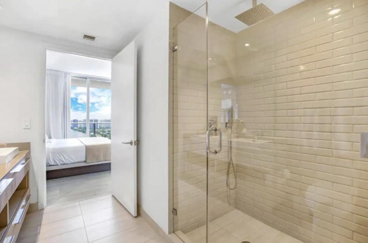 Hyde Beach House Three-Bedroom, Waterfront, Ocean And Intercostal View, Rooftop Pool, 5 Min Walk To Beach Hollywood Dış mekan fotoğraf
