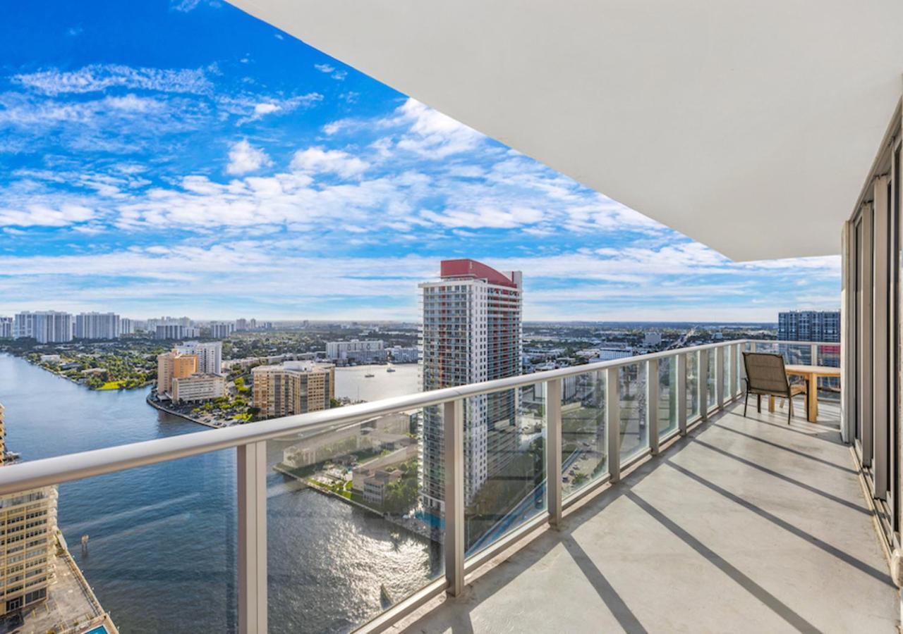 Hyde Beach House Three-Bedroom, Waterfront, Ocean And Intercostal View, Rooftop Pool, 5 Min Walk To Beach Hollywood Dış mekan fotoğraf
